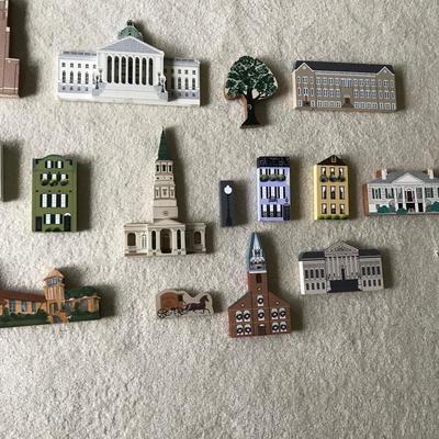 Lot 64 - Sheilaâ€™s Charleston Collectible Houses and more