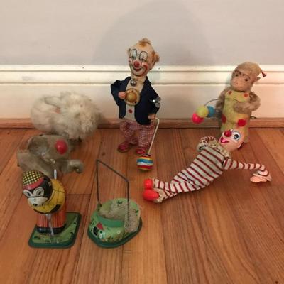 Lot 156 - Vintage Wind Up Toys