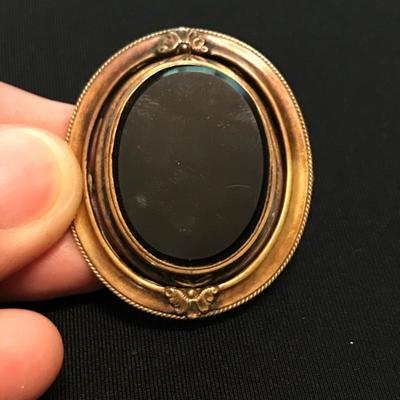 Lot 100 - Antique Mourning or Sentimental Hair Jewelry