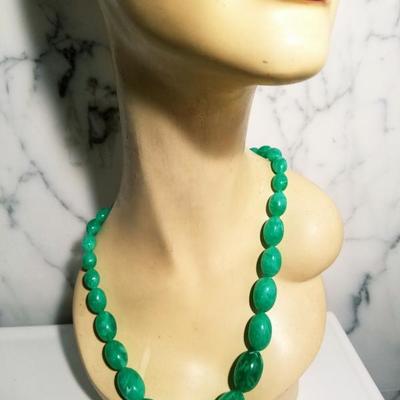 Vtg 1940's Celluloid Necklace green spring beads brass closure