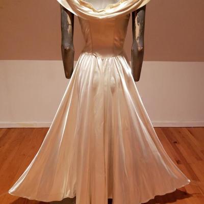 French Chateau Actor liquid Peau de Soie majestic Gown Circa 1930's