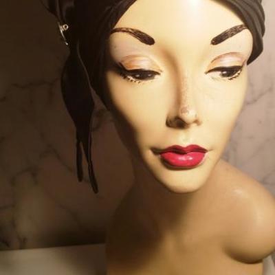 Vtg 1920's Betmar silk shantung hat rhinestone pin 