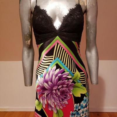 CACHE' silk floral & Frech lace Mermaid low cut maxi cocktail gown