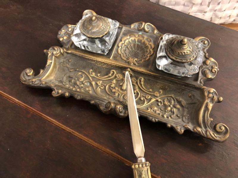 Antique Replica Brass Inkwell Desk Set Estatesales Org