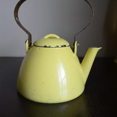 Cast Iron Yellow Enamel Tea Pot Belgium Desoware