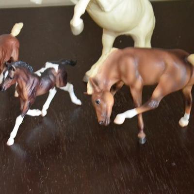 plastic toy horse lot 