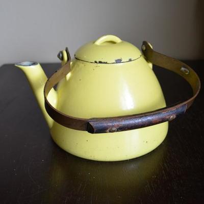 Cast Iron Yellow Enamel Tea Pot Belgium Desoware