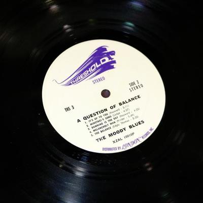 The Mody Blues Vintage LP Vinyl Records Set of 4 - Lot #724-68