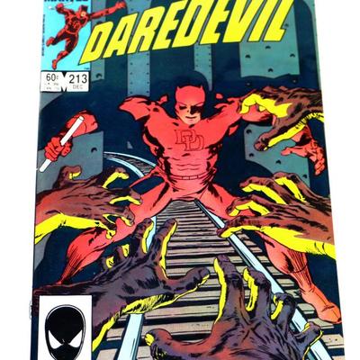 DAREDEVIL #213 #214 Marvel Comics circa 1984 Lot #724-30