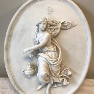Dresden Oval plaque Lady Figurine