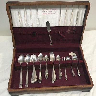 1847 Rogers Bros. TS Eternally Yours Cutlery Set