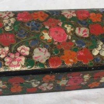 Vintage Floral Lacquer trinket Box