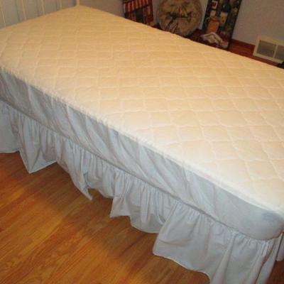 Single Bed Mattress and Box Set with Cover