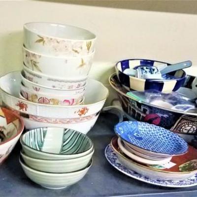 Lot 16: Kitchen Dishes, etc.