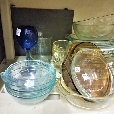 Lot 14: Misc. Glassware