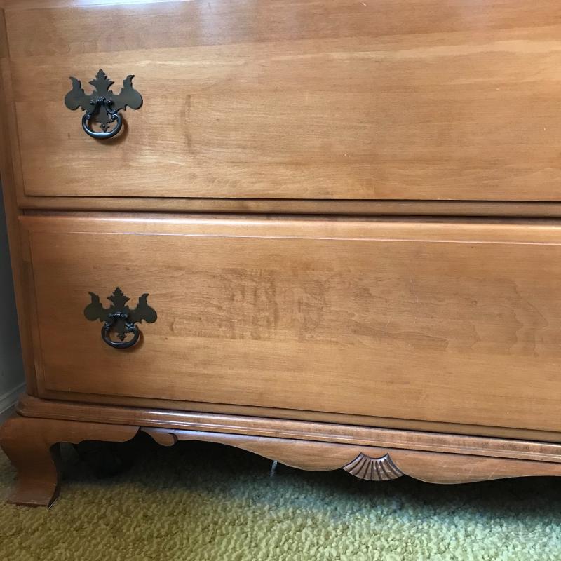 Lot 155 Kling Maple Bedroom Collection