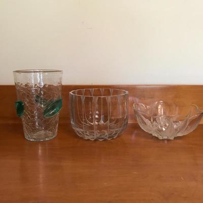 Lot 34 - Decorative Glass Lot