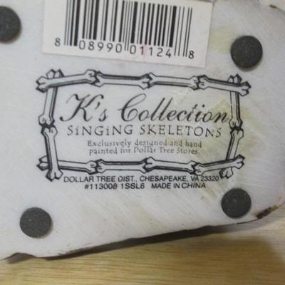 Singing Skeletons by K's Collection Figurine  
