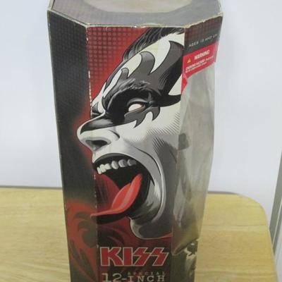 KISS Limited Edition Exclusive Superstage 