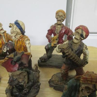 Singing Skeletons by K's Collection Figurine  