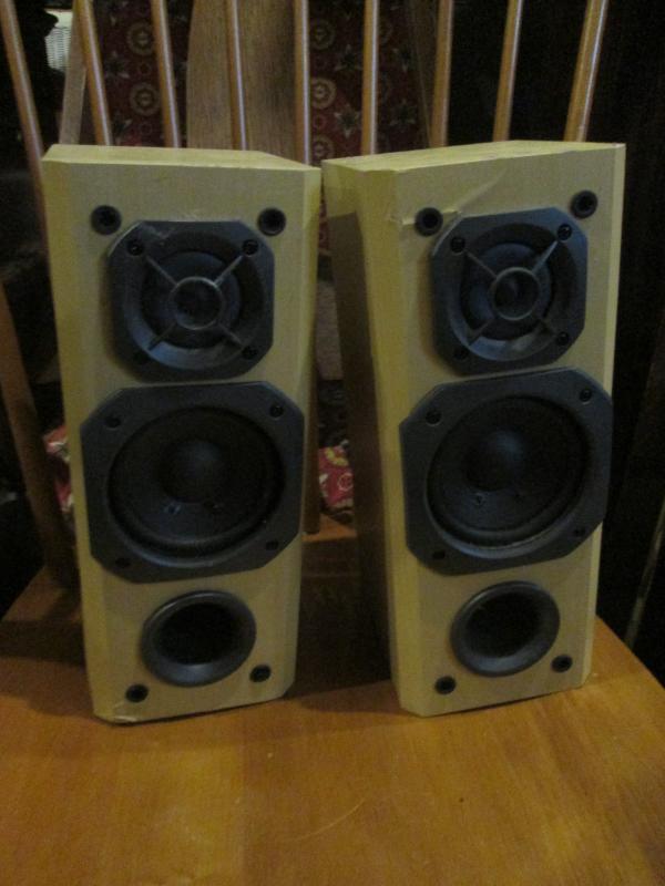 Panasonic Speakers | EstateSales.org