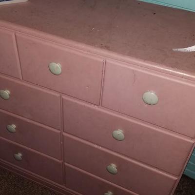 9 Drawer dresser