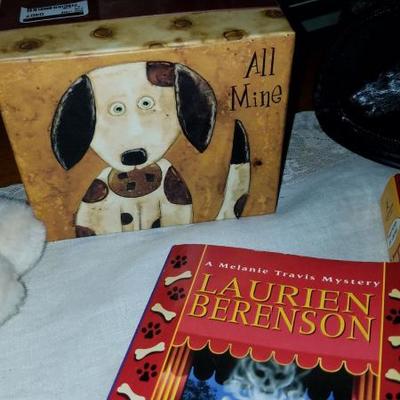 Wolves, Lenox, Pet and Hockey Items