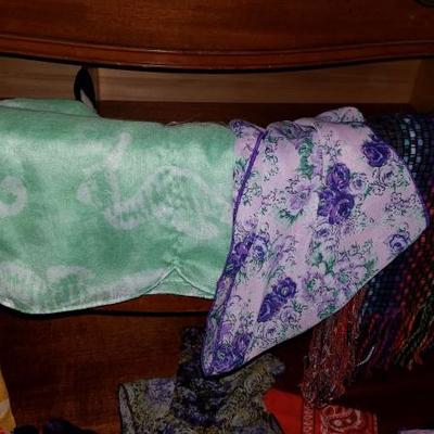 Scarves and Bags New or Like New 