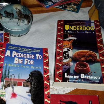 Wolves, Lenox, Pet and Hockey Items