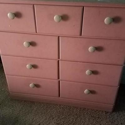 9 Drawer dresser