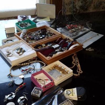 Huge Jewelry Lot