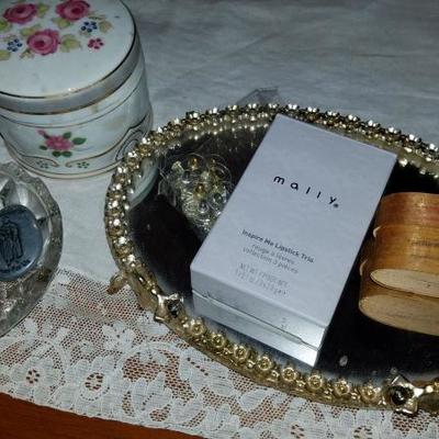 Asian, Buttons and Gemstones