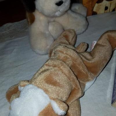 Wolves, Lenox, Pet and Hockey Items