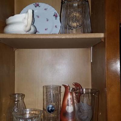 Cupboard 1 - glasses