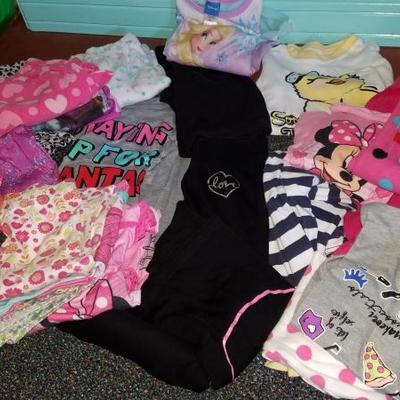 New and Like New Girls Clothes Group 1 2T - 5T