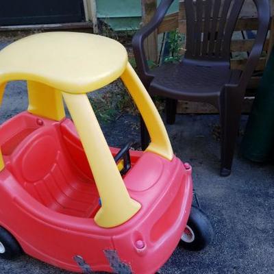 Kids Outdoor Play with Chair