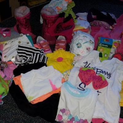 HUGE New and Like New Girls Clothes Group 2 2T - 5T