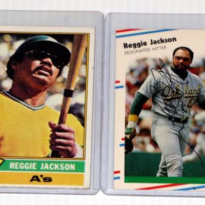 Reggie Jackson Signed Fleer + Topps Baseball Cards Lot #815-32