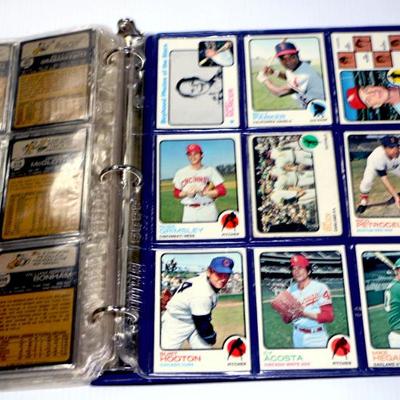 1950's-1970's Topps Baseball Cards Collection in Binder 142 Cards Lot #815-39