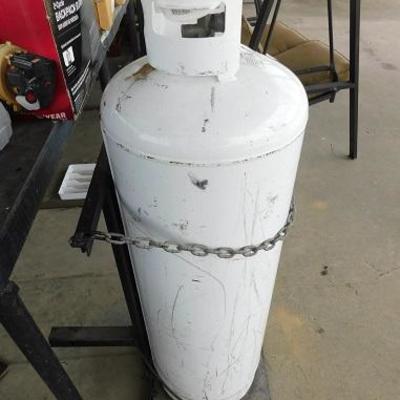 100 Gallon Propane Tank Attached to Hitch Frame for RV or Food Trailer
