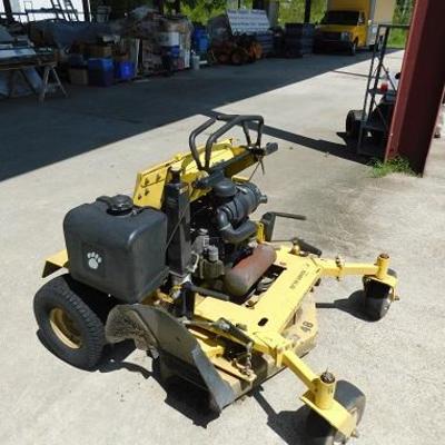 Great Dane Super Surfer 48 Zero Turn Commercial Lawn Mower