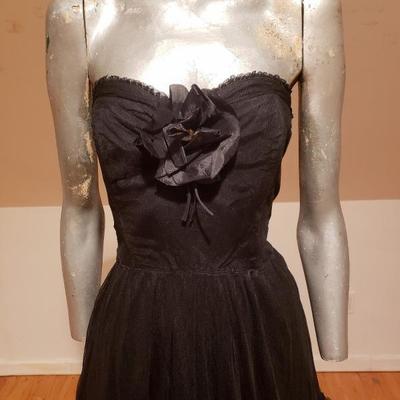 Circa 1920-30's Strapless gown tulle satin and sequins embroidery millinery rose