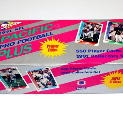1991 NFL PRO FOOTBALL CARDS Pacific Premier Edition Sealed Box #828-45