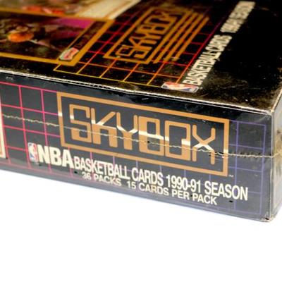 1990-91 Skybox NBA Basketball Factory Sealed Box - Lot #828-43