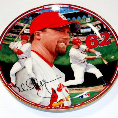 Mark McGWIRE Home Run Hero limited Edition Plate with COA #828-67