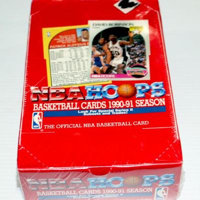 1990-91 HOOPS Basketball Series II Trading Cards Sealed Wax Box Lot #828-52