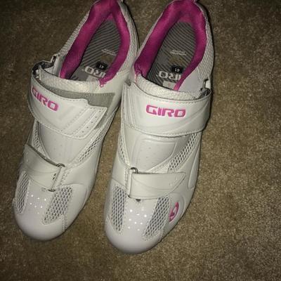 Lot 43: Giro Cycling Shoes