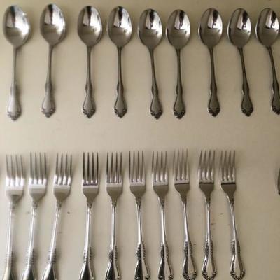 Rogers Stainless Set from Oneida 60pc