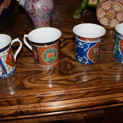 Takakashi Coffee Mugs, Set of 4