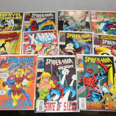 300 Comic Books Lot - Marvel 90, DC 180, Indie 30 - 1 Long Box #912-03
